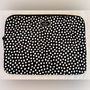 KATE SPADE Black and White Polka Dotted Laptop Case Bag 14 X 9.5 inches